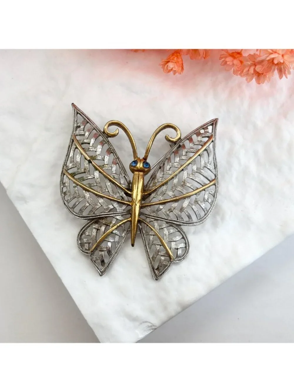 Dual Toned Woven Winged Avon Designer Vintage Costume Jewelry Brooch | Lapel Pin